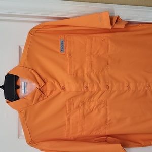 Columbia fishing shirt